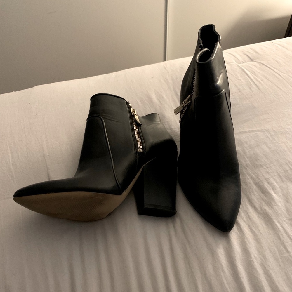 Bcbg black boots